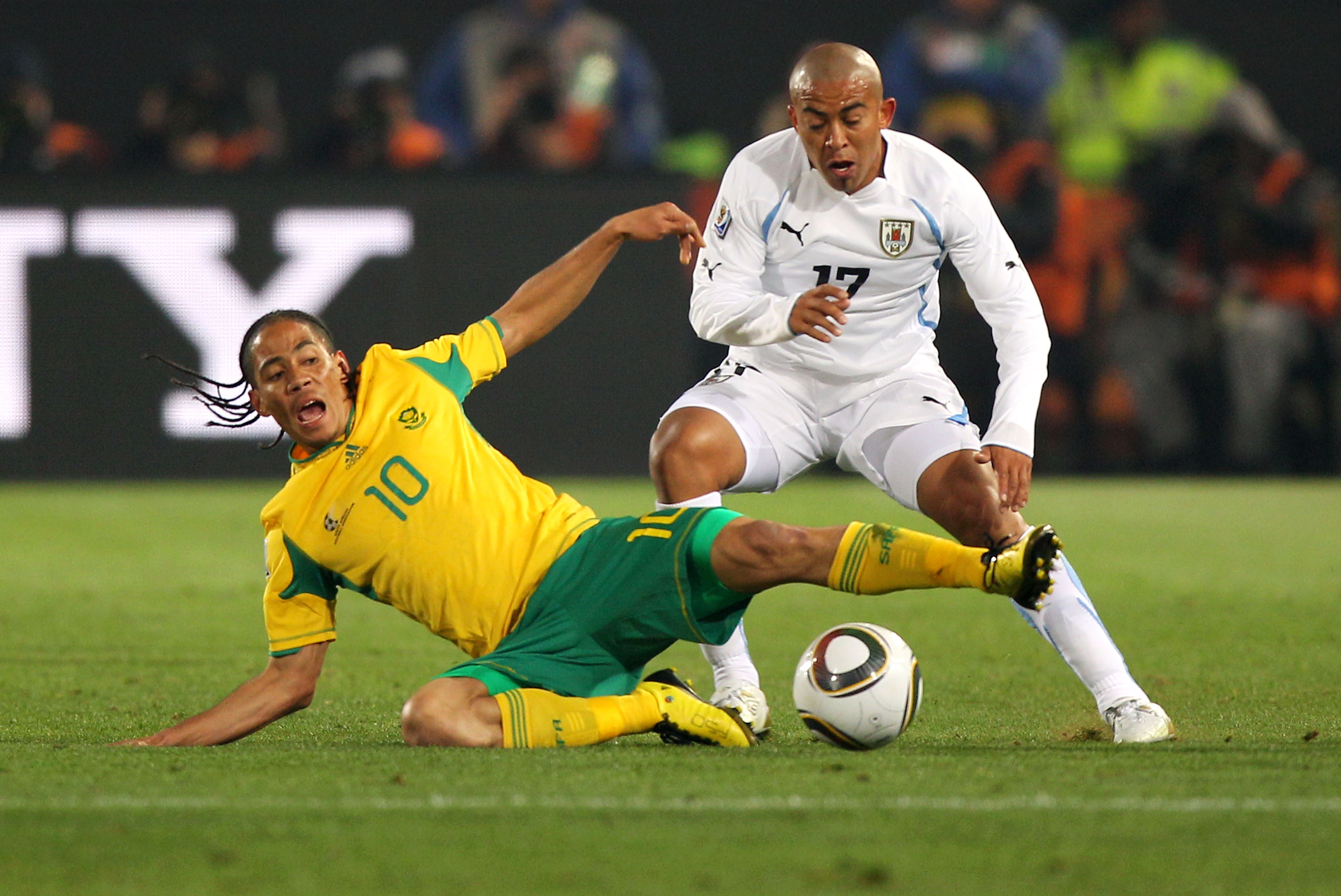 Mundial 2010: Uruguay apaga la fiesta de Sudáfrica | Goal.com