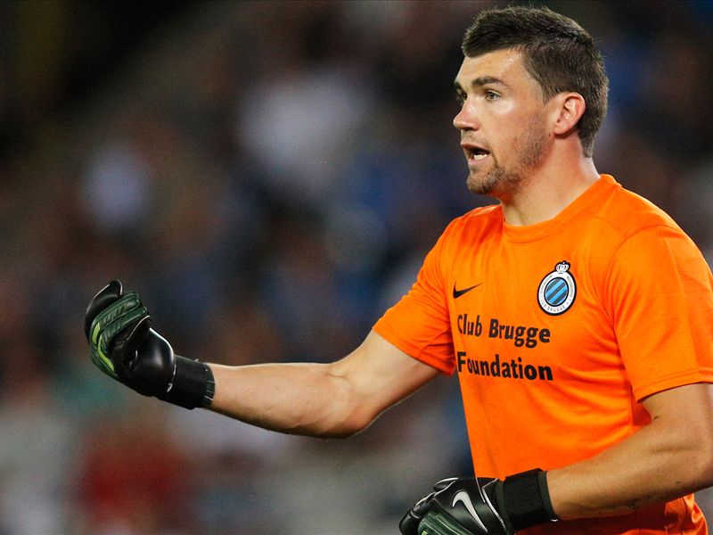 La Liga Mat Ryan Signs Six Year Valencia Deal Goal Com