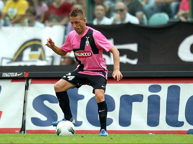 ユーヴェ ジャッケリーニが２０日間の離脱 Goal Com