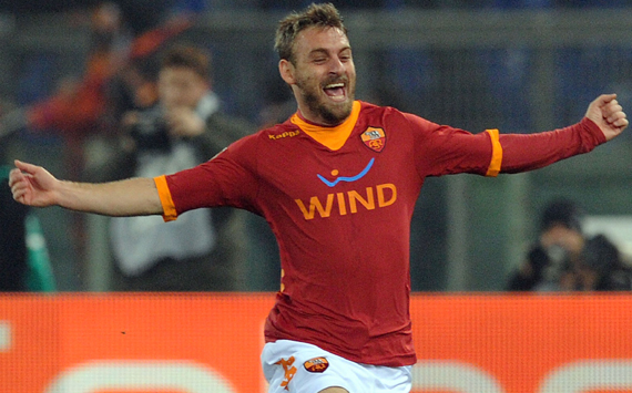 Misteri Lengan  Kaus Daniele De Rossi Goal com