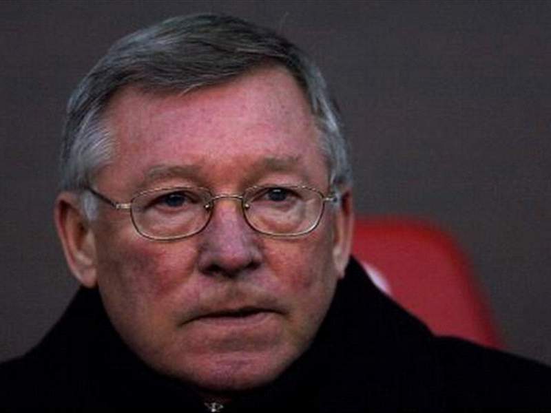 Manchester United In Talks To Reward Sir Alex Ferguson With New 7 5m A Year Contract To Make Him Best Paid Manager In Britain Goal Com