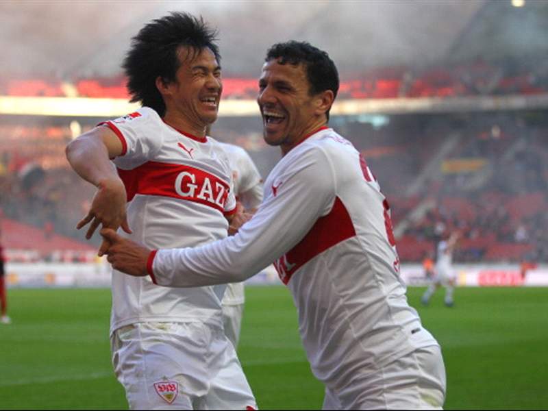 Stuttgart S Shinji Okazaki Hopes Goals And Defending Boosts Bruno Labbadia S Evaluation Of Him Goal Com