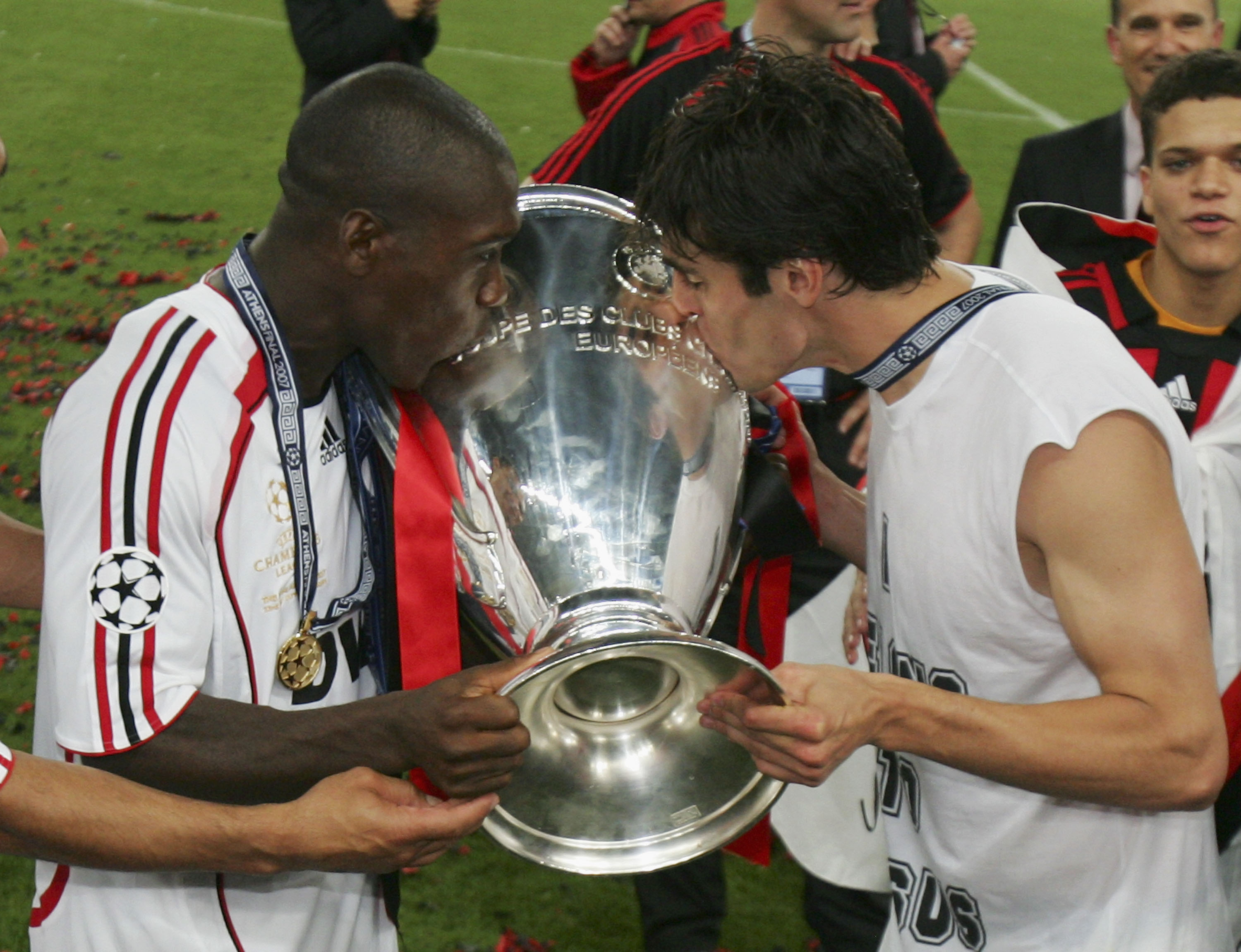 Sports Brief Ghana - Clarence Seedorf is the only player to win the  Champions League with three different clubs 🏆 He won with: ▪️Ajax 94/95  ▪️Real Madrid 97/98 ▪️ AC Milan in