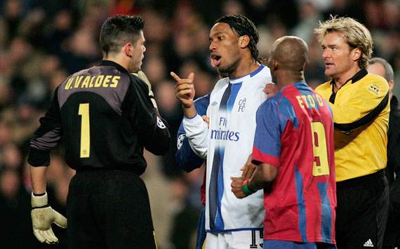 Drogba S Dismissal Messi S Melodrama The 10 Most Controversial Moments Between Chelsea Barcelona Goal Com