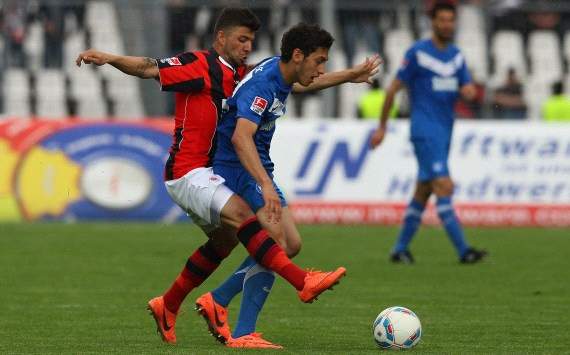 Wechselt Hakan Calhanoglu In Die Turkei Goal Com