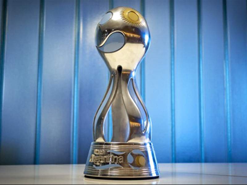 Copa Argentina Asi Es El Trofeo Que Se Llevaran Boca Juniors O Racing Goal Com