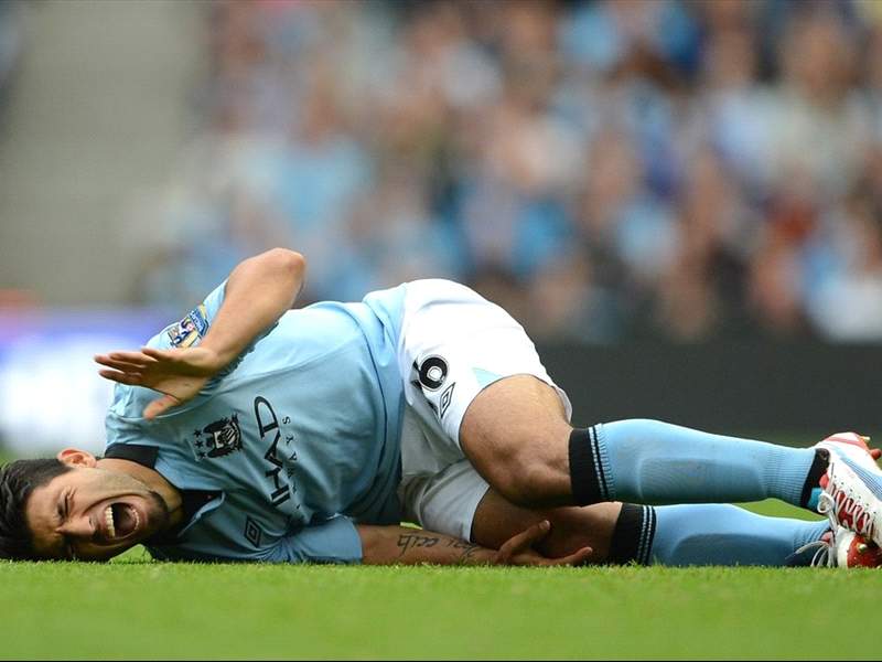 Aguero eases Manchester City's concerns over his knee ...