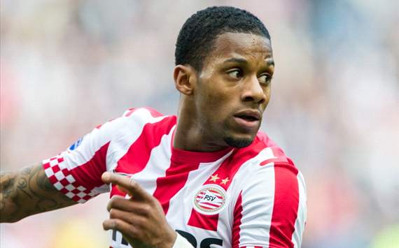 Lens psv. Форвард псв boudi. Lens psv. Lens psv. Ленс николас.