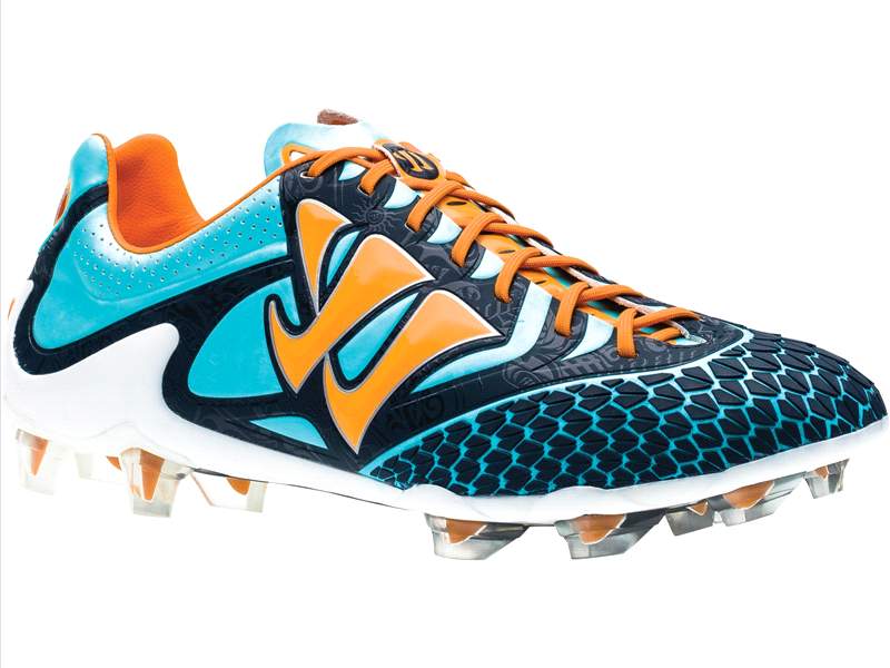 warrior soccer boots