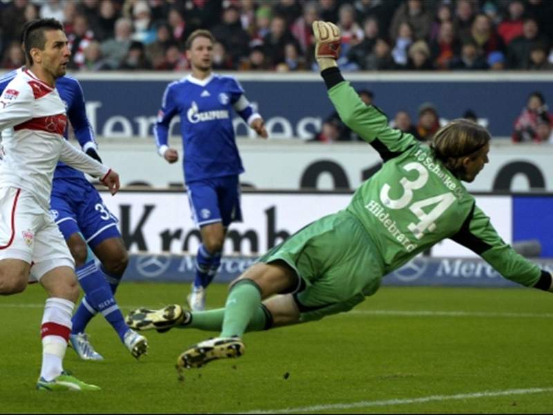 Adam Szalai und Vedad Ibisevic treffen sich zum Duell der ...