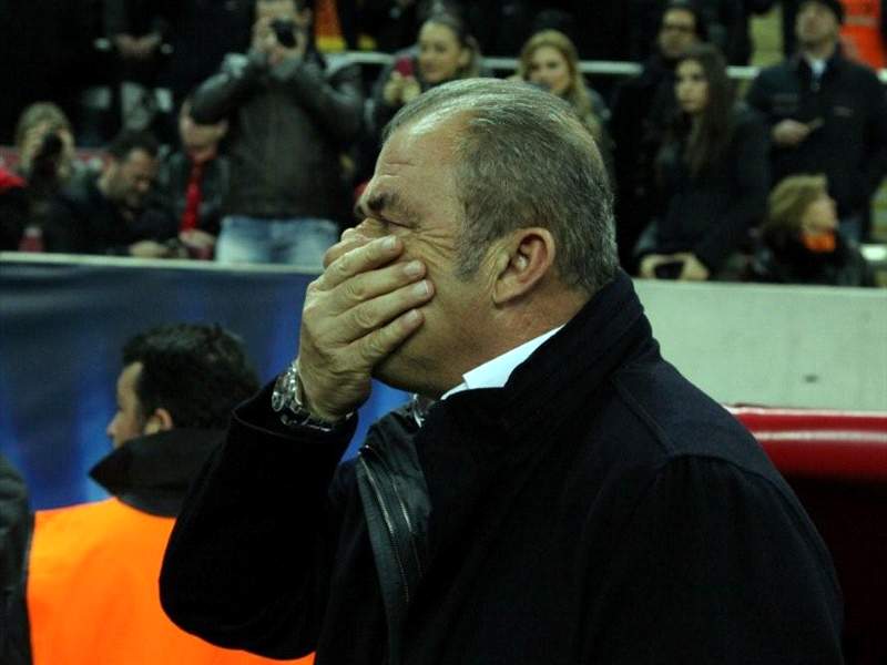 ガラタサライ テリム監督が９試合のベンチ入り禁止に Goal Com