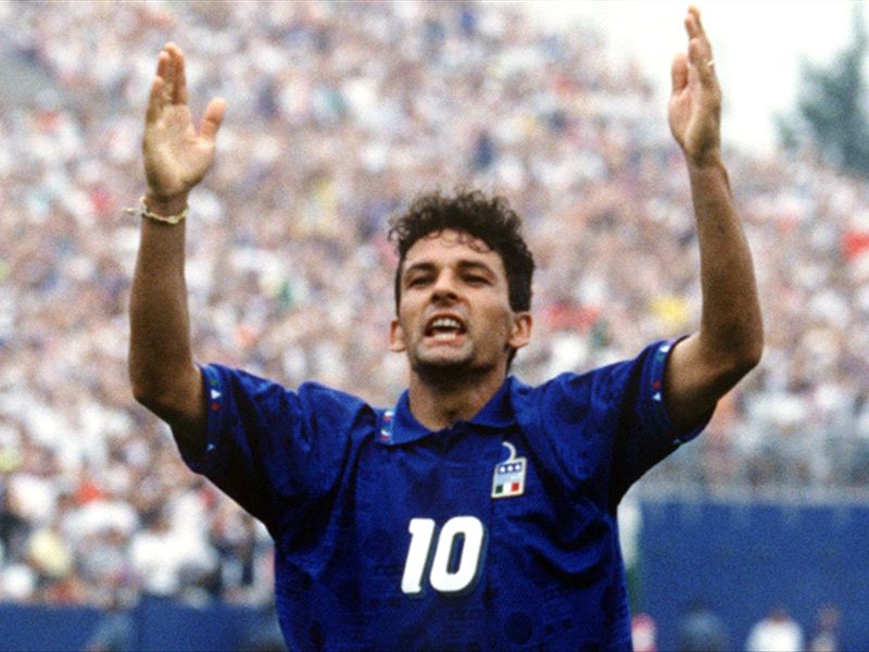 Sejarah Hari Ini 16 Desember Gol Ke 300 Roberto Baggio Goal Com