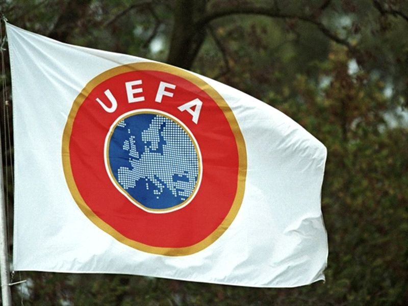 Uefa Ffpでインテルやローマらに処分 罰金や登録選手数制限 Goal Com