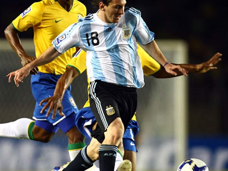 مواجهات تـاريخية اللقاء الكبير الأرجنتين البرازيل Goal Com