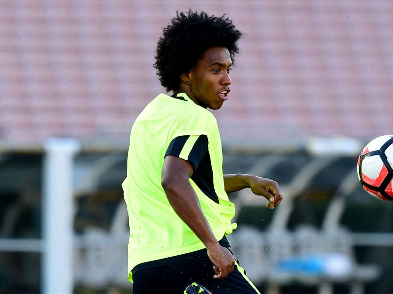 Willian Hits Back After Fat Accusations Goal Com