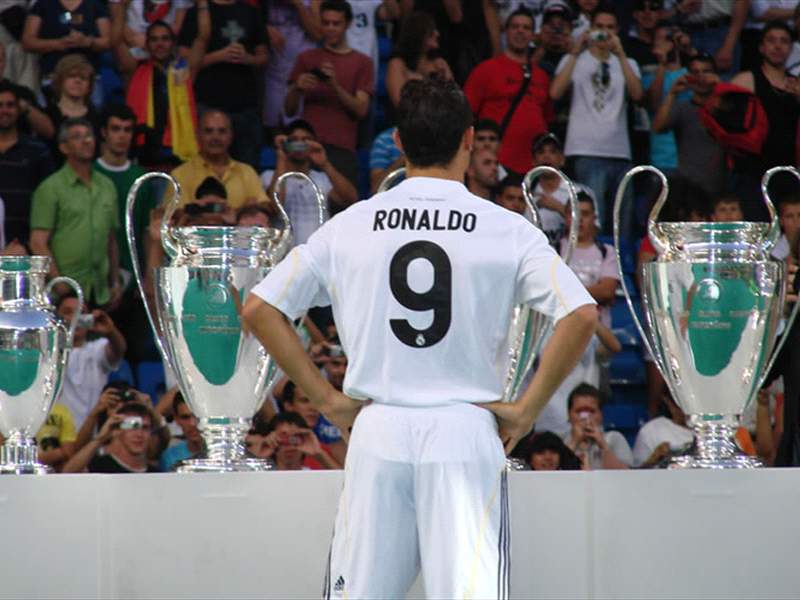 armani jeans real madrid