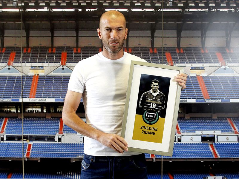 Zinedine Zidane Inducted Into Goal Hall Of Fame Goal Com