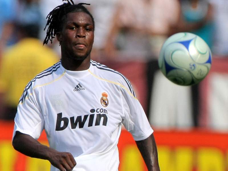 Real Madrid's Royston Drenthe to join Galatasaray report