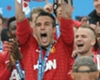 Former Man Utd & Arsenal striker Van Persie ready to retire