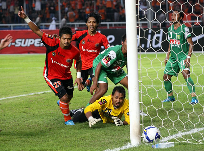 Sepuluh Pemain Terbaik Persib-Persija