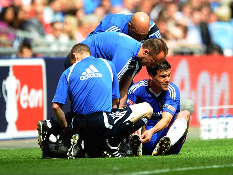 Chelsea's Michael Ballack to miss 2010 World Cup with Germany after cruel FA Cup final injury | Goal.com Chelsea's Michael Ballack to miss 2010 World Cup with Germany after cruel FA Cup final injury | Goal.com