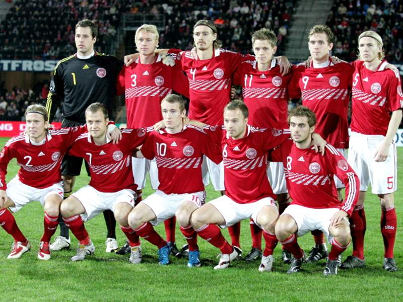 grill slutpunkt gå FINISHED: World Cup 2010: Denmark Squad - Christensen, Krohn-Dehli &  Silberbauer Dropped | Goal.com